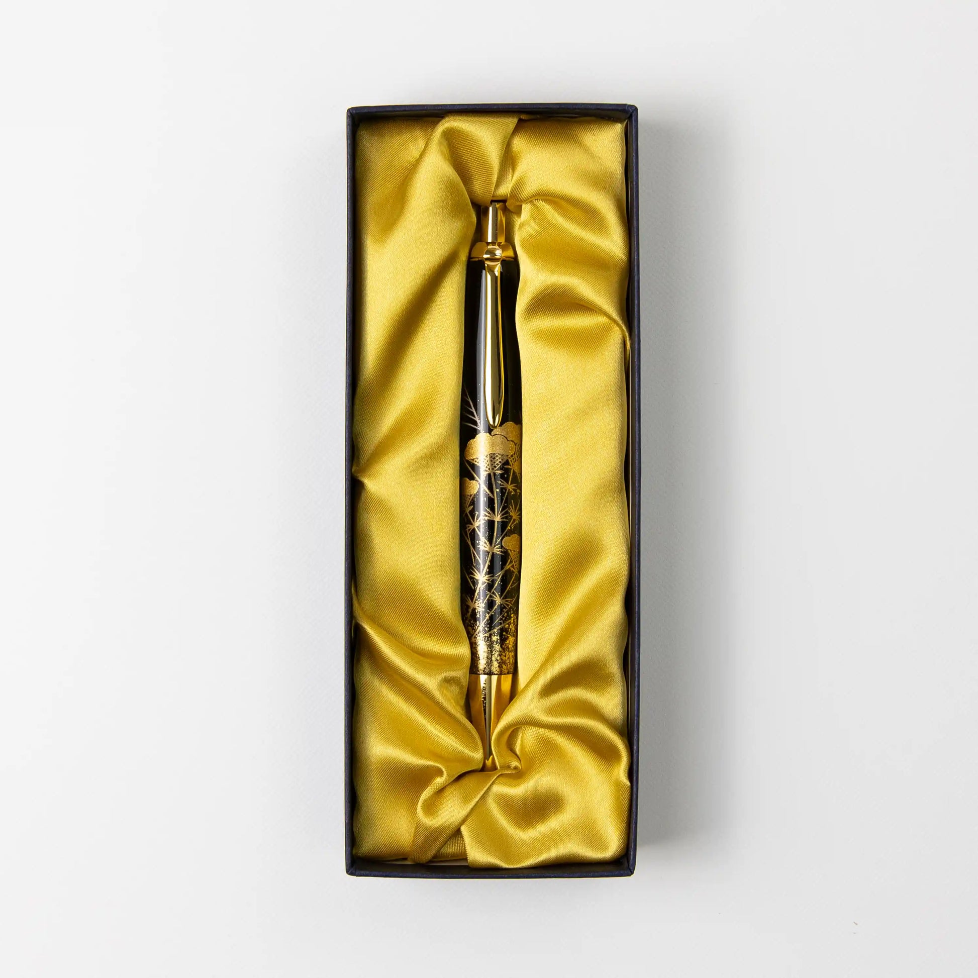 輪島塗 本うるし 珠流筆(ボールペン)秋草(黒) – 漆陶舗あらき 輪島塗 本うるし 珠流筆(ボールペン)秋草(黒) – 漆陶舗あらき