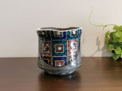 九谷焼 湯呑 石畳文