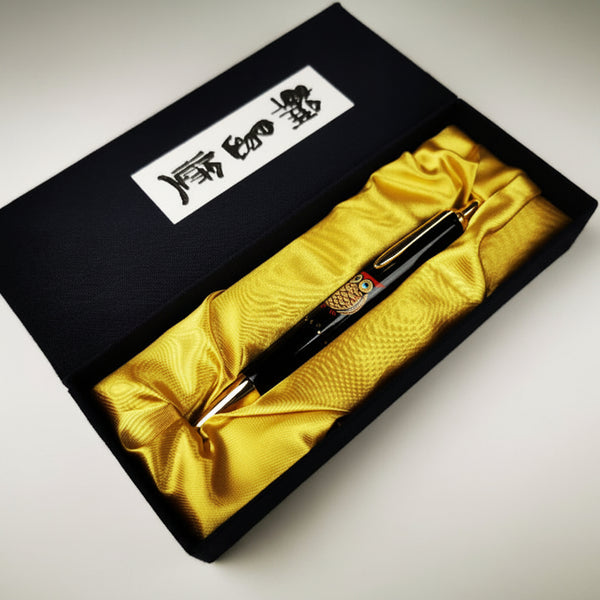 輪島塗 本うるし 珠流筆（ボールペン）梟（黒） – 漆陶舗あらき 輪島塗