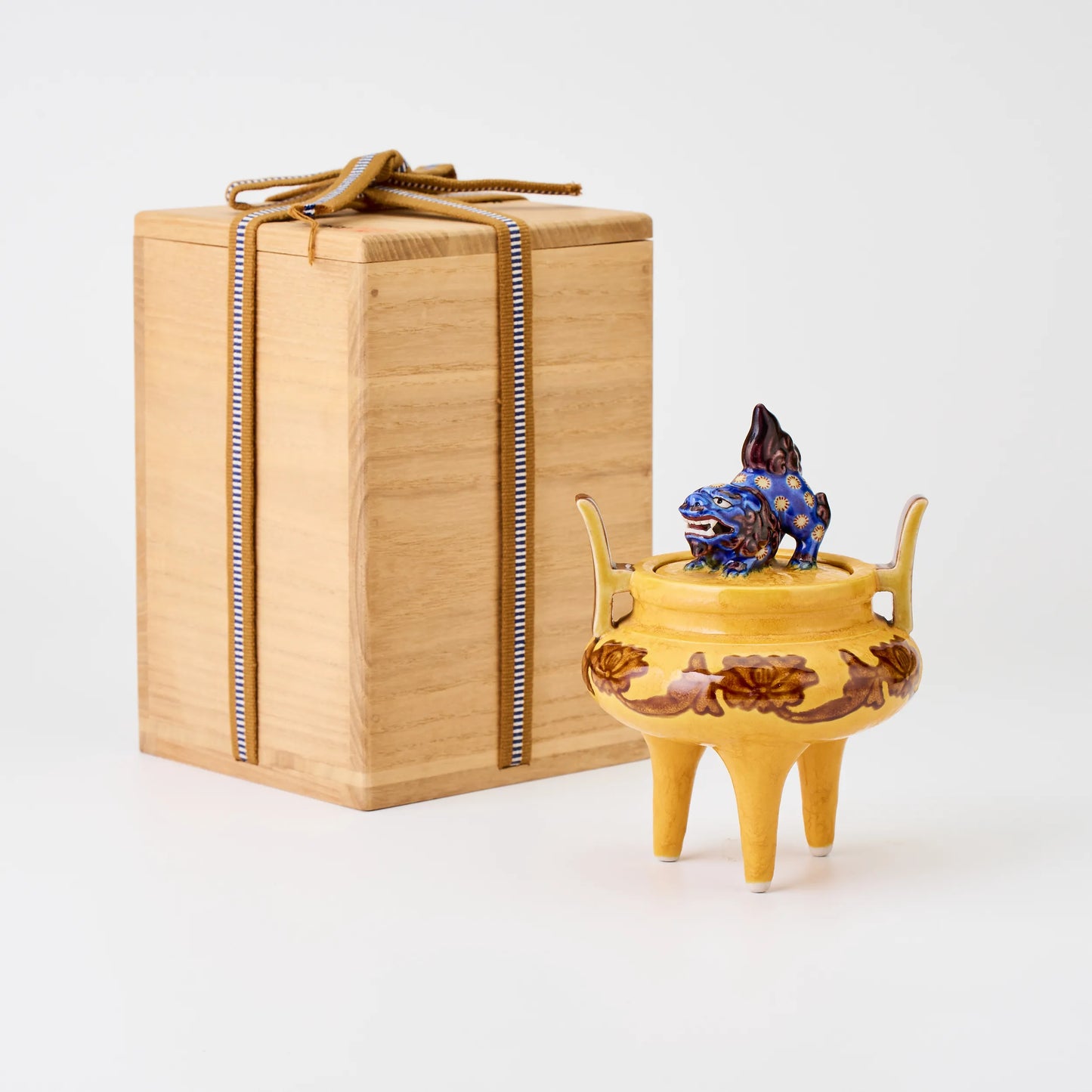 三ツ足黄色香炉