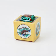 彩磁彩二雅譜角香炉