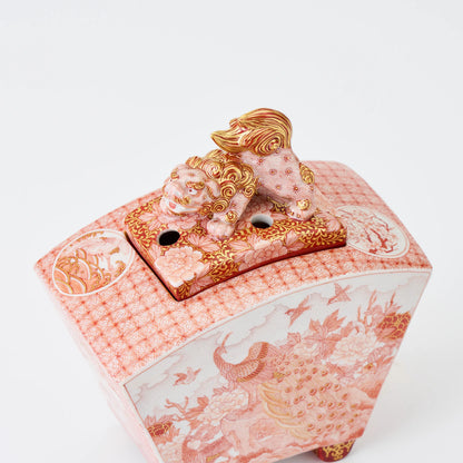 赤絵牡丹孔雀文香炉