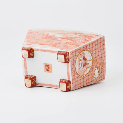 赤絵牡丹孔雀文香炉